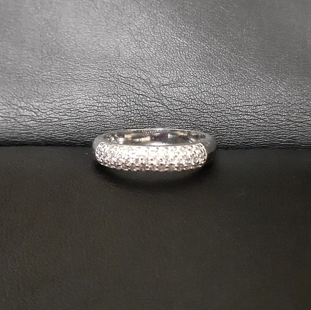 Size 9 ring